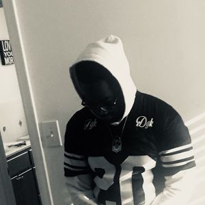 Meet your Posher, Milan